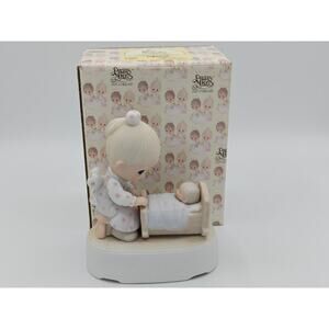 Precious Moments The Hand That Rocks The Future Figurine E5204 1990 Music Tune